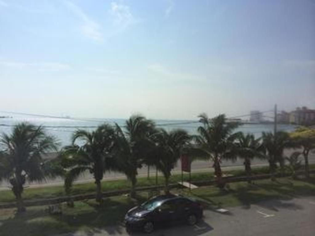 Sea Front Hotel Порт-Диксон Экстерьер фото