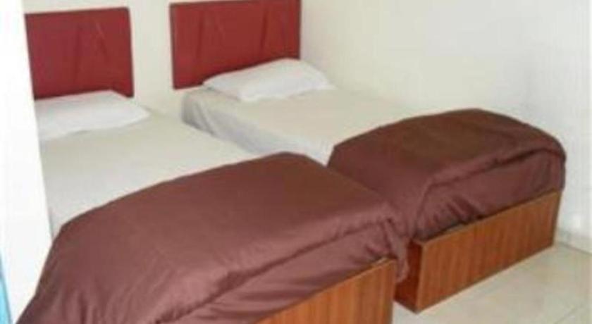 Sea Front Hotel Порт-Диксон Экстерьер фото